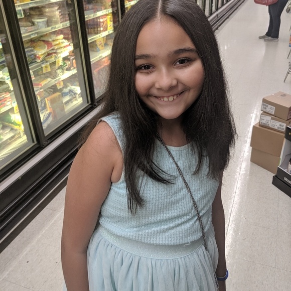 Meet your Posher, Danielle - Picture 4 of 8